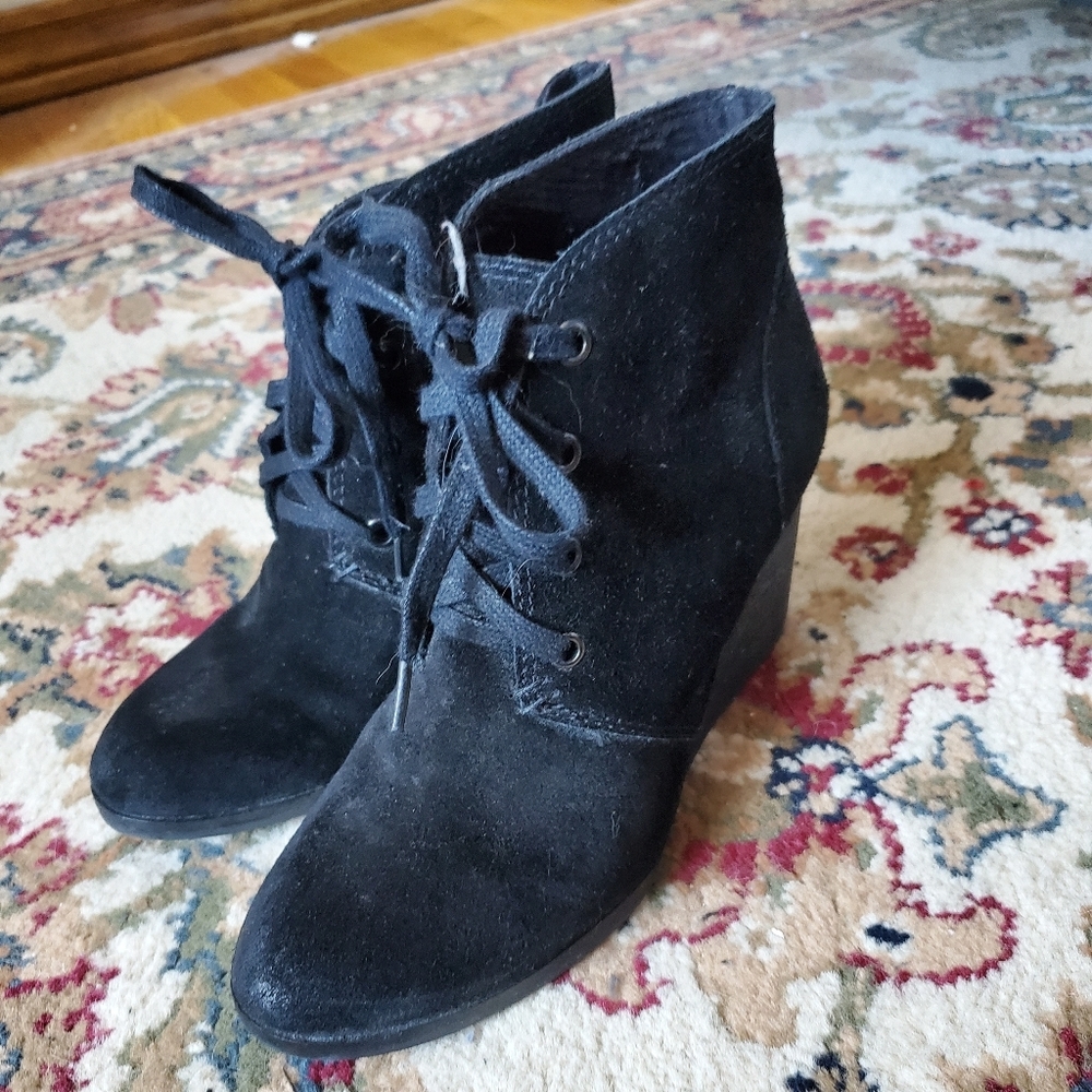 Lucky brand shoes
